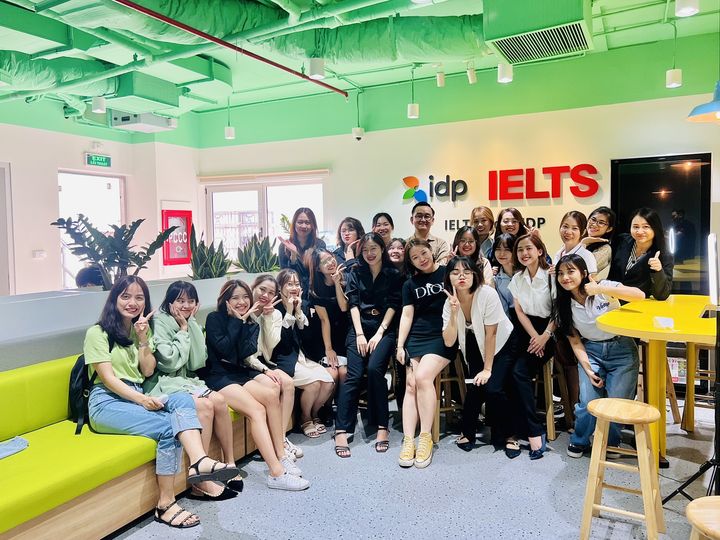 J88DL Trang chính thức J88 hỗ Chí Minh tham quan văn phòng mới IDP tại quận 3