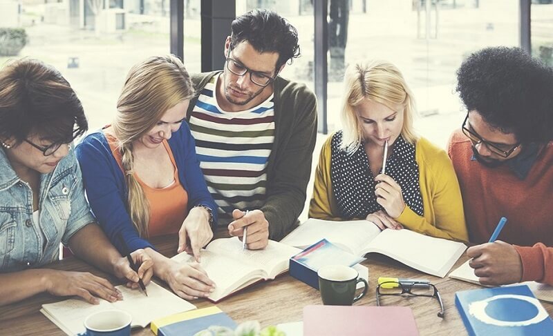 IELTS được xem như tấm vé thông hành giúp chinh phục ước mơ Link Trang Chủ J88.COM Uy Tín Mới Nhất 2026