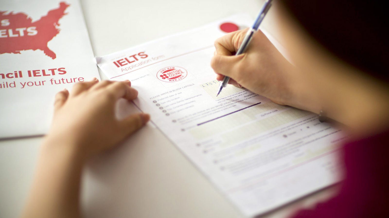 Lệ phí thi IELTS bao nhiêu?