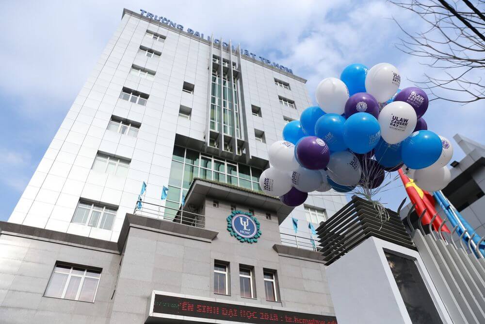 Đại học Luật Tp. Hồ Chí Minh