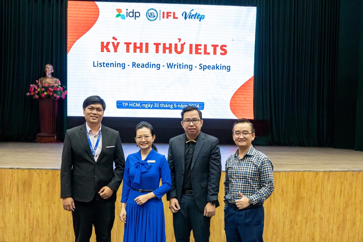 JJ88a1 giải trí trực tuyến đồng hành cùng trường UEL tại kỳ thi thử IELTS