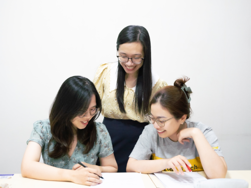 Hình lớp học tại J88a1 Quận Tân Phú Hình lớp học tại J88a1 Quận Tân Phú