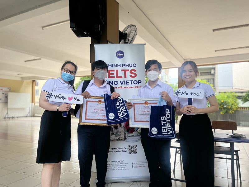 Trường THCS Nguyễn Huệ Trường THCS Nguyễn Huệ