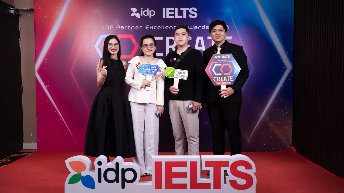 J88DL Trang chính thức J88 hỗ Chí Minh nhận chứng nhận đối tác bạch kim IDP năm 2025