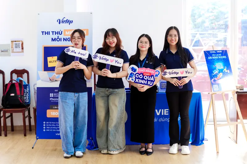J88DL Trang chính thức J88 hỗ Chí Minh tại ngày hội ISPACE Club Day 2025