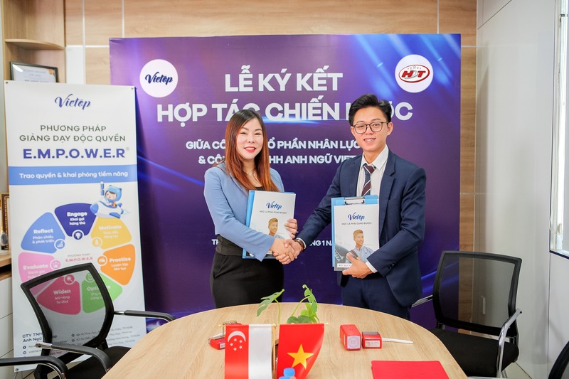 J88DL Trang chính thức J88 hỗ Chí Minh ký kết hợp tác chiến lược cùng HDT Hà Nội
