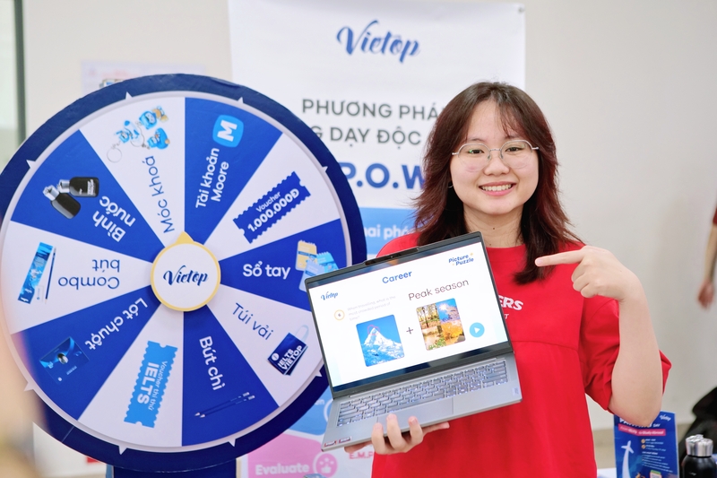 J88DL Trang chính thức J88 hỗ Chí Minh đồng hành cùng “The English Culture Day 4.0” tại UEF