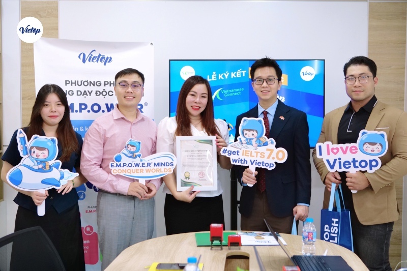 Lễ ký kết hợp tác J88DL Trang chính thức J88 hỗ Chí Minh × VNC