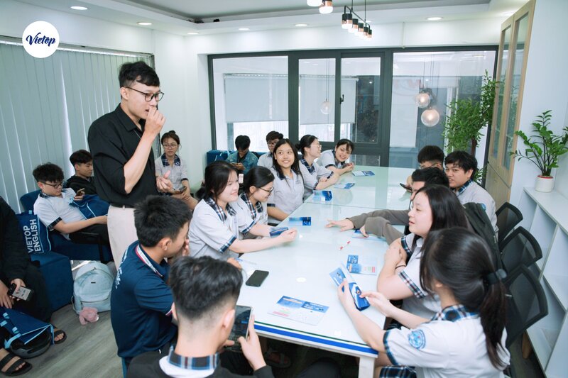 Trạm 4 - Xả tress cùng hoạt động board game J88DL Trang chính thức J88 hỗ Chí Minh vui nhộn