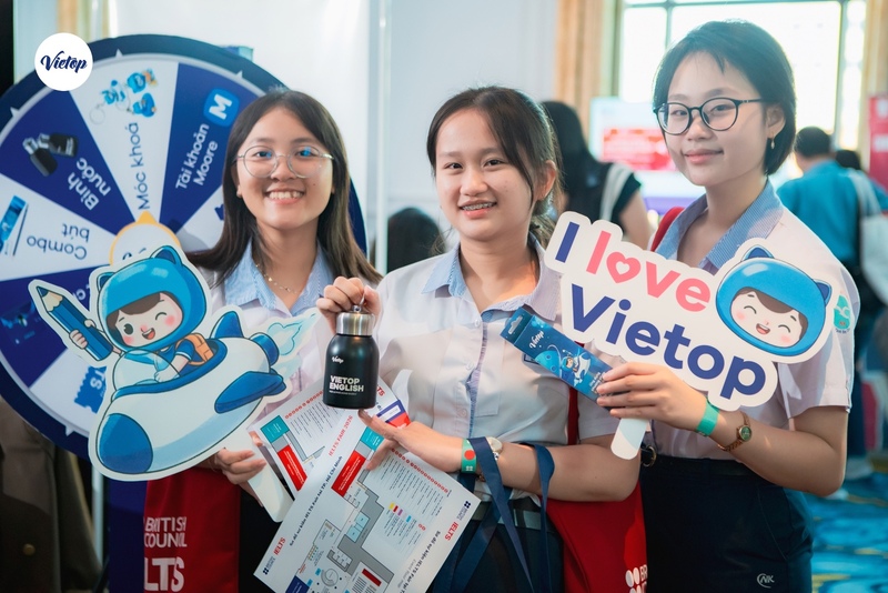 JJ88a1 giải trí trực tuyến lan tỏa tinh thần J88 là nhà cái uy tín hàng đầu châu Á tại IELTS Fair 2026